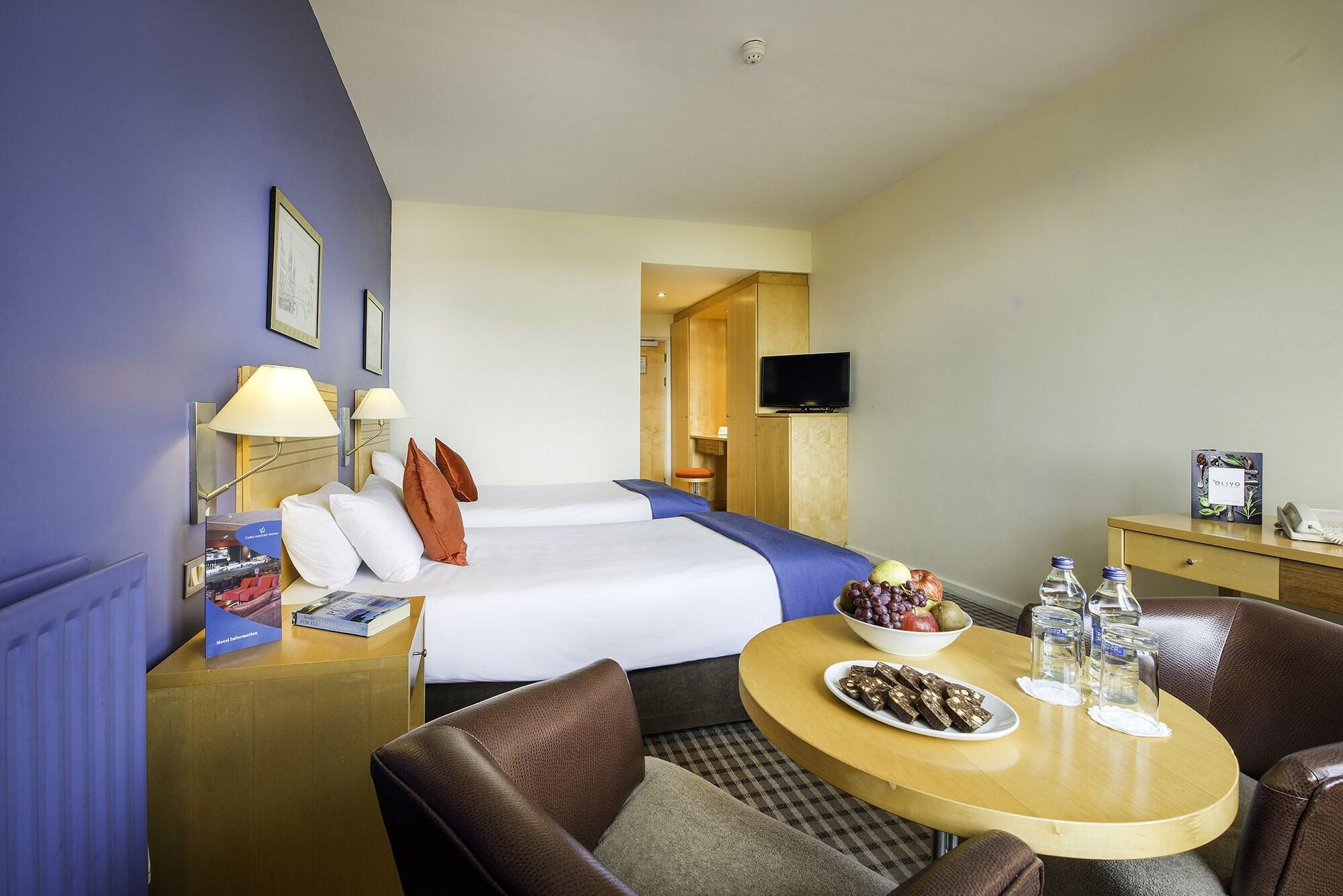 Cork Airport Hotel ภายนอก รูปภาพ
