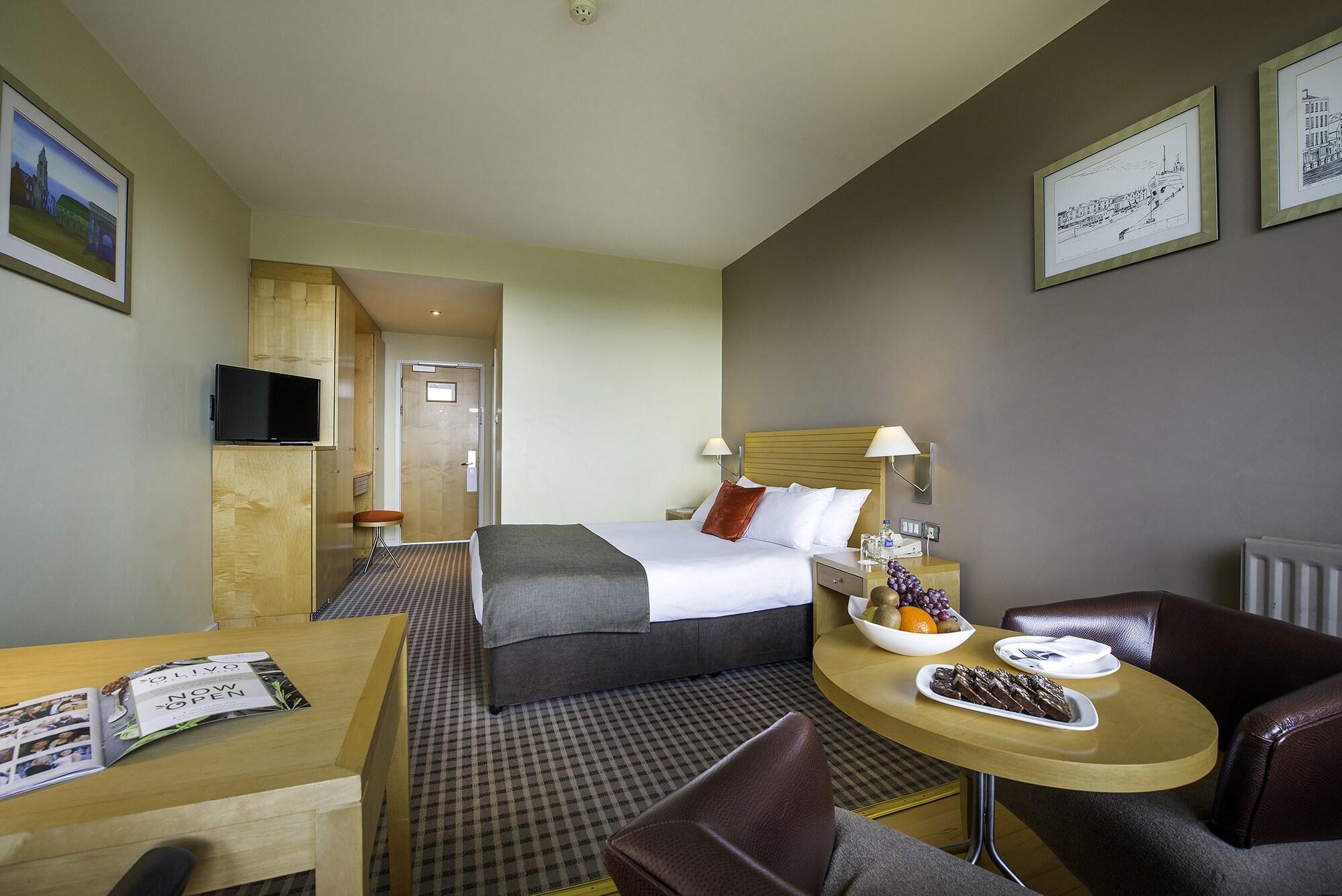 Cork Airport Hotel ภายนอก รูปภาพ