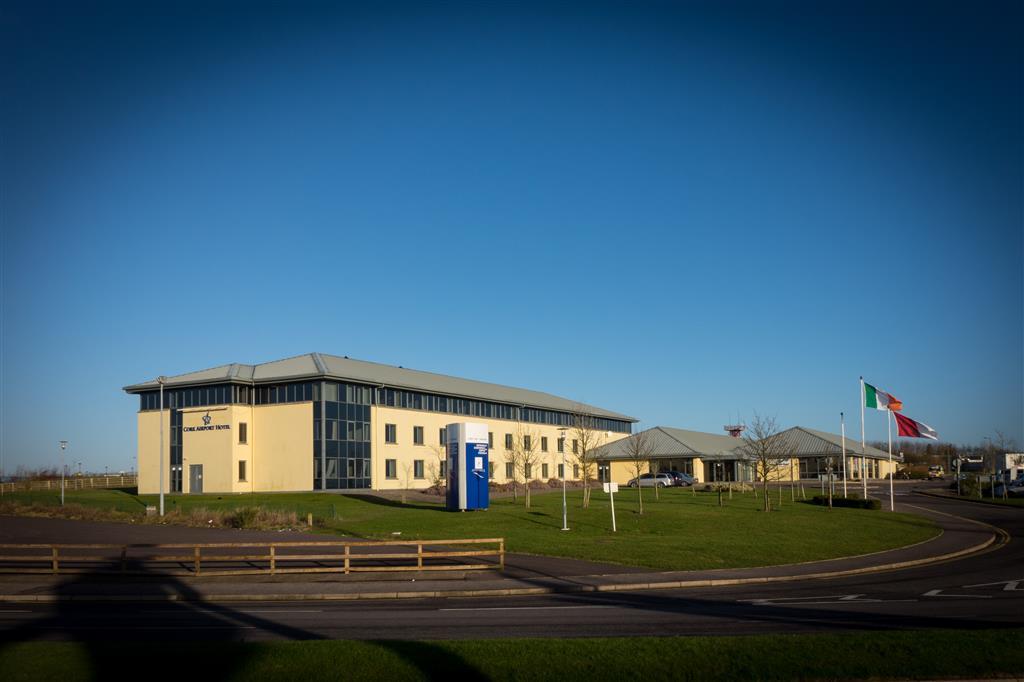 Cork Airport Hotel ภายนอก รูปภาพ