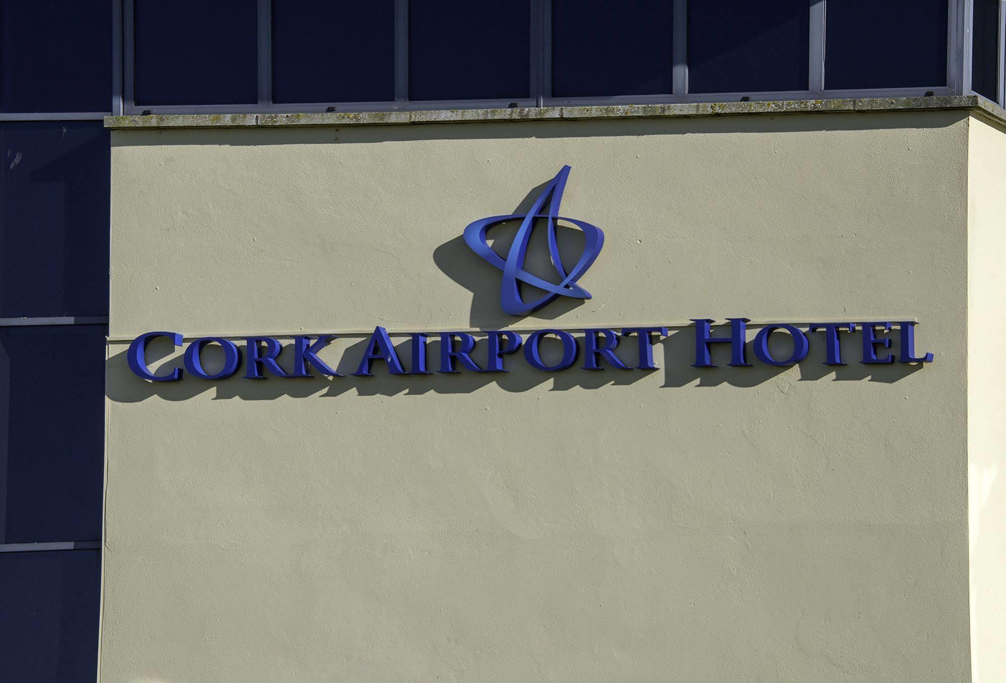 Cork Airport Hotel ภายนอก รูปภาพ